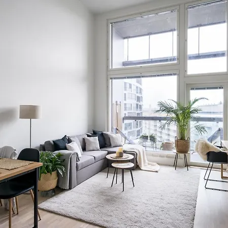 Luxus -loft 7 Min Train To Airport